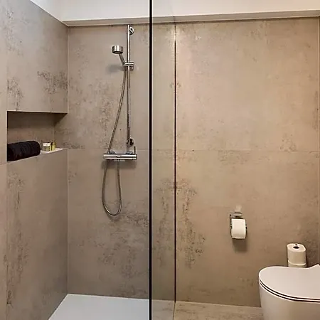 & Work Hotel Pulheim