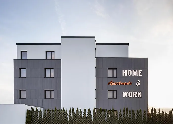 & Work 3* بولهايم